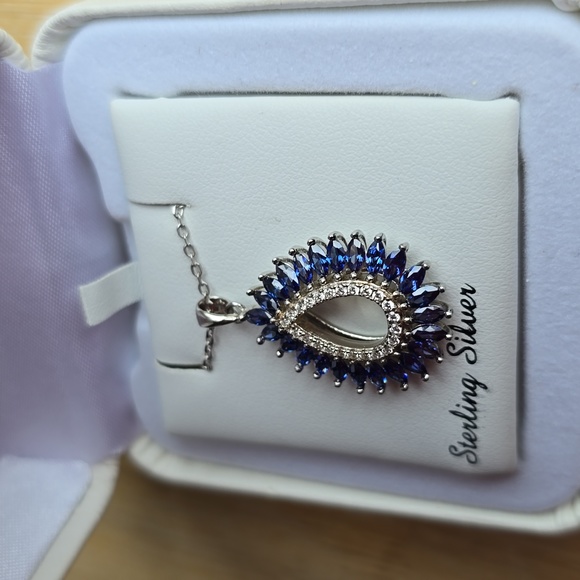 STERLING SILVER FINE JEWELRY CUBIC ZIRCONIA BLUE PENDANT NECKLACE - Picture 7 of 12